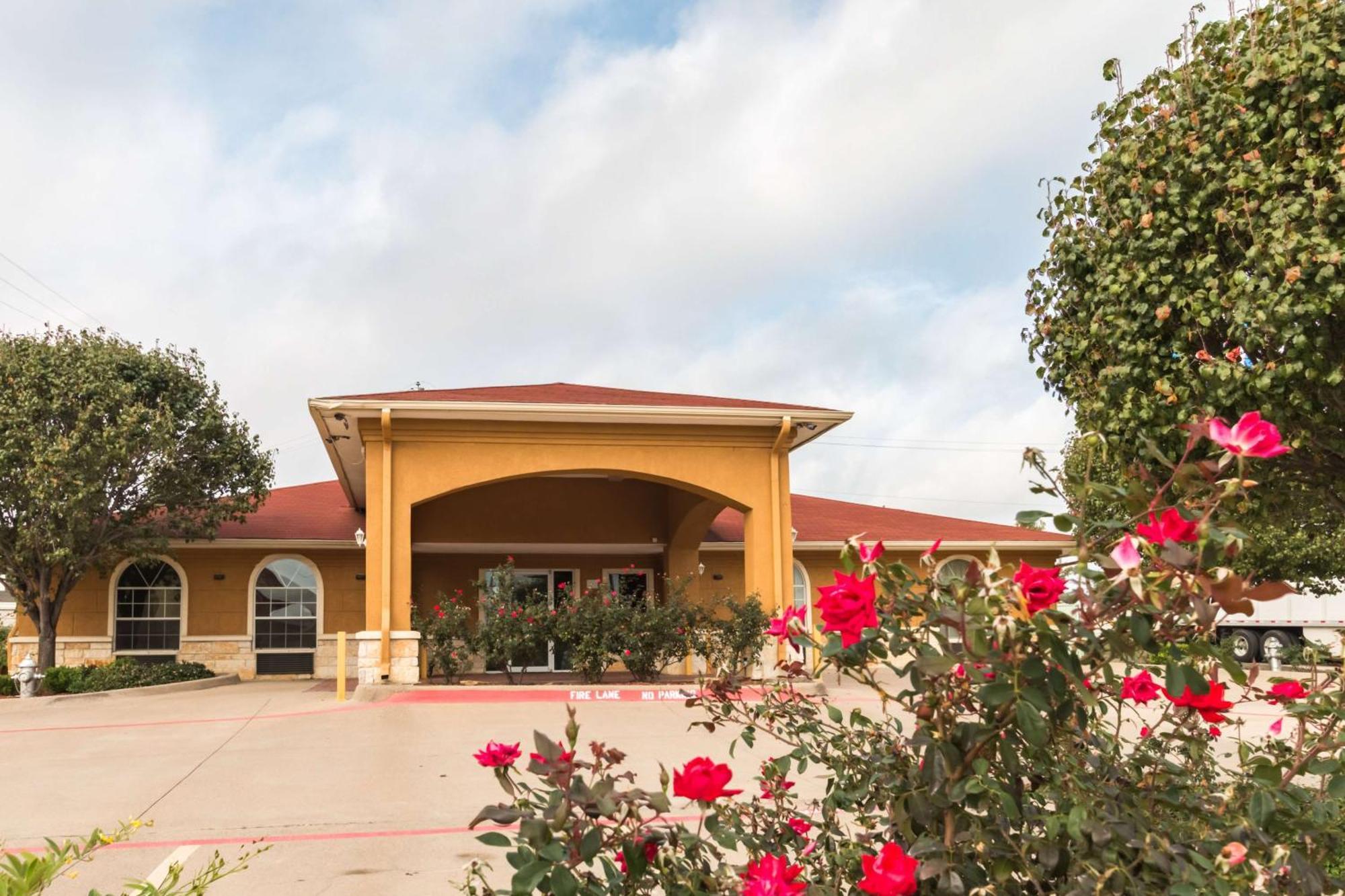 Motel 6 Alvarado Tx Eksteriør billede